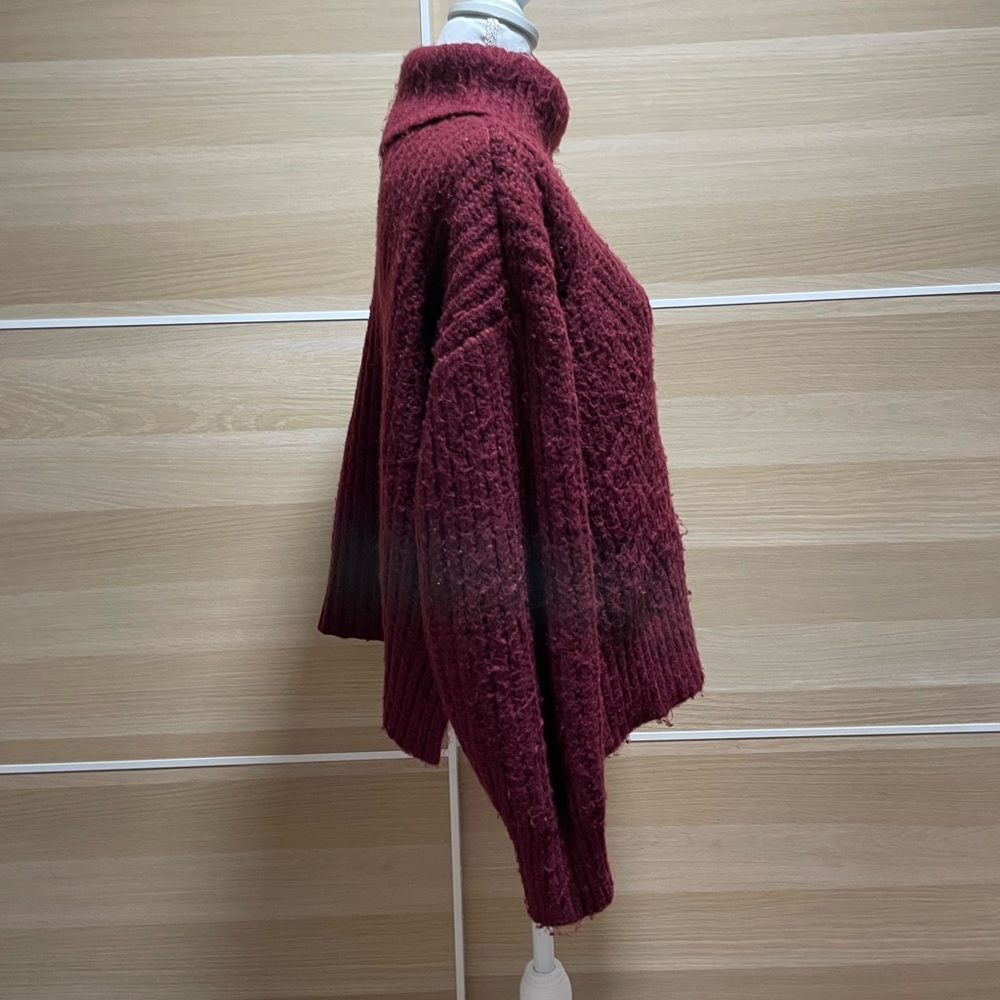 a new day Oversized Turtleneck Sweater - Picture 4 of 8